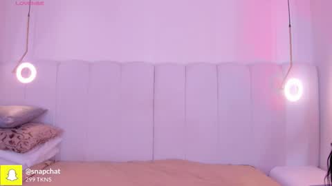 Darlis  online show from February 20, 8:09 pm