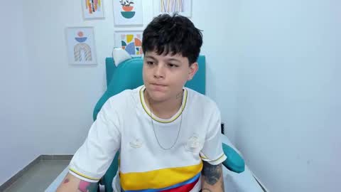 ian online show from December 21, 2:27 am