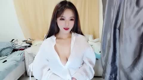 UU online show from January 22, 10:50 am