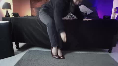 Miss Jade online show from November 13, 11:53 am