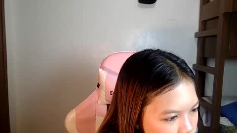 Jen online show from May 31, 5:52 pm