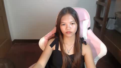 Jen online show from May 10, 7:27 pm