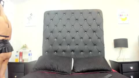 _johnson_alana online show from March 11, 1:25 pm