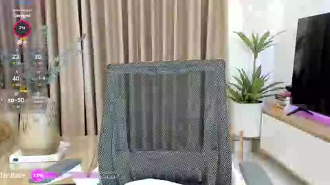 _joliie_ online show from September 22, 2:10 am