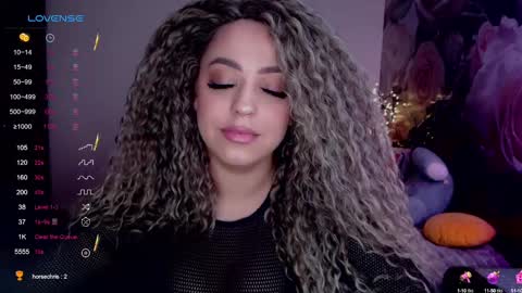 _just_a_queen_3 online show from February 21, 5:42 pm