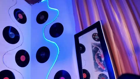 _karine01 online show from March 8, 8:19 am