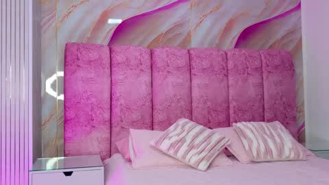 Kendall online show from March 19, 12:31 pm