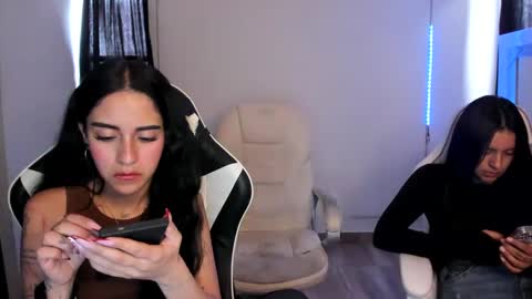 khloe sweet online show from February 18, 8:47 pm