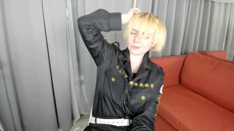 Li online show from September 28, 8:25 pm