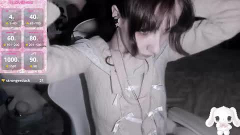  kuro  online show from March 12, 3:04 pm