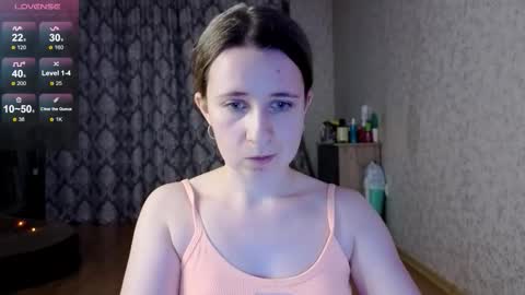 _kylle_ online show from October 16, 5:48 pm