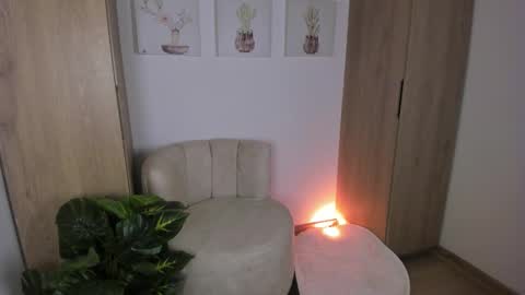 Lina. online show from October 10, 2:49 am