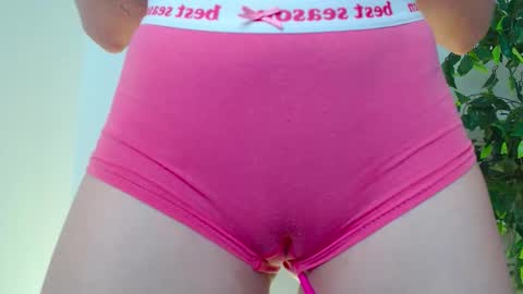 Mila  online show from October 7, 9:36 am