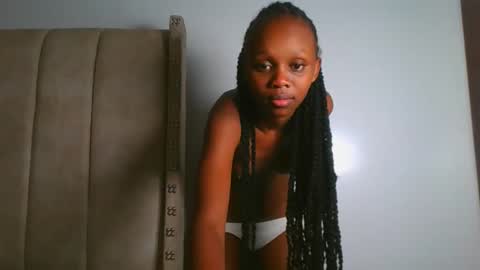 Littlevenus online show from October 15, 3:09 am