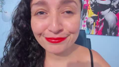  luna  sweet  online show from October 19, 1:51 am