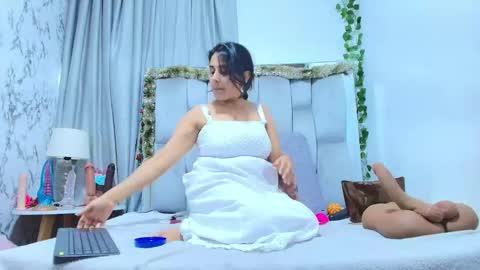 _marcela__ online show from December 15, 12:43 pm