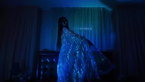  Gwen  online show from January 11, 5:52 am