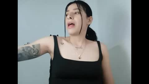 Mia-foster online show from February 21, 9:00 pm