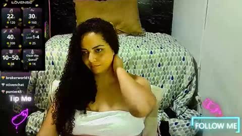 _milf_naughty online show from February 3, 7:13 am