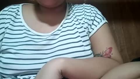 _milkytitsmomxx_ online show from June 26, 4:03 am