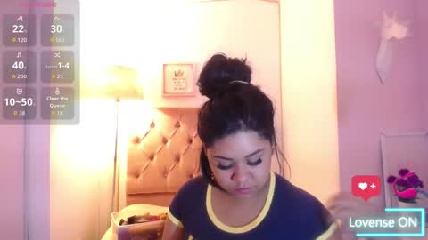 nahomi  online show from November 24, 5:09 am