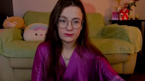 Mia with a big heart  online show from March 6, 3:35 am