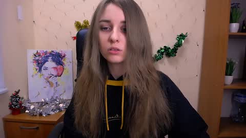 Nica online show from January 3, 12:30 pm