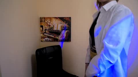 Nica online show from February 11, 1:09 pm