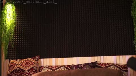 Lady Jess from house of Dragonborns online show from November 9, 3:30 pm