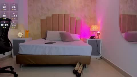  peach1  online show from November 11, 3:09 pm