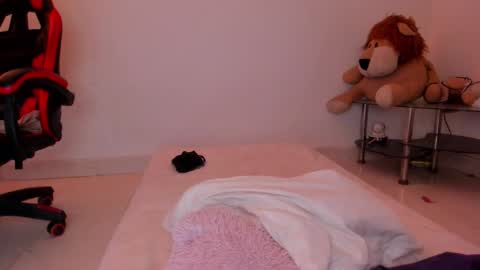 Stefany online show from October 12, 11:34 am