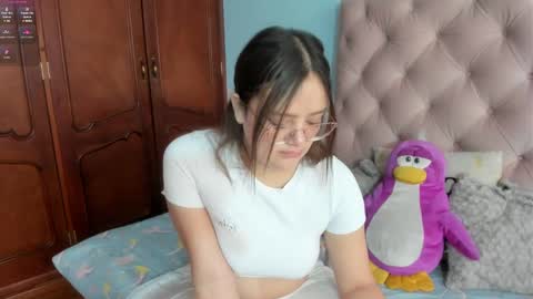 Sarah online show from January 23, 2:17 pm