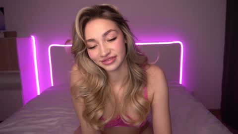 Kat online show from December 28, 5:57 pm