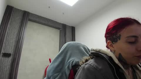 Selene online show from April 15, 2:01 am