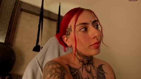 Selene online show from October 6, 4:34 pm