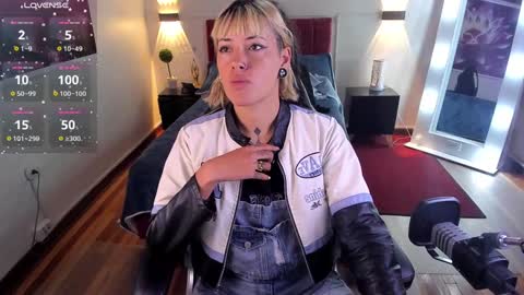 _sharlotte777 online show from January 20, 2:03 pm