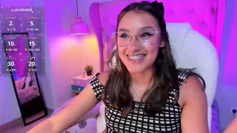 Sophie  online show from January 7, 8:34 pm