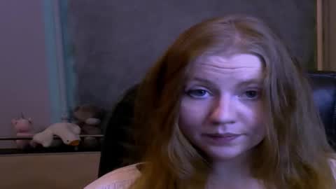  Space Girl  online show from February 3, 7:00 pm