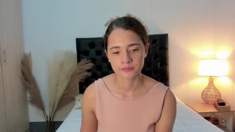 Sussi online show from September 20, 2:48 pm