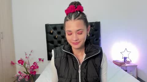 Sussi online show from March 8, 1:12 pm