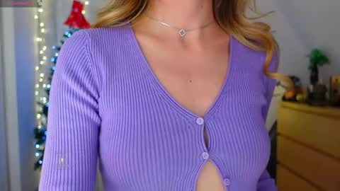 Dasha  online show from February 5, 9:56 am