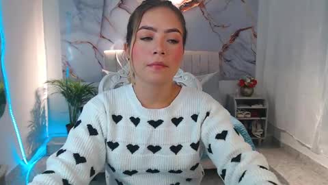 _tiffany1 online show from September 12, 8:05 pm