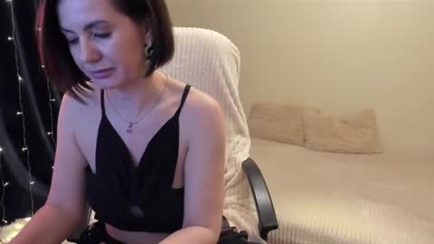 _vallylove online show from March 8, 11:18 pm