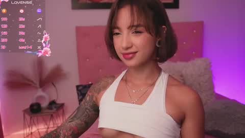 VICTORIA online show from February 20, 8:14 pm