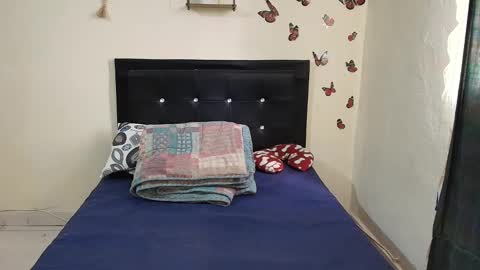 _victoriia_971 online show from September 22, 12:36 pm