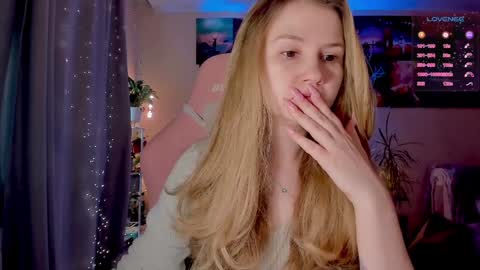 Enni online show from September 17, 6:44 am