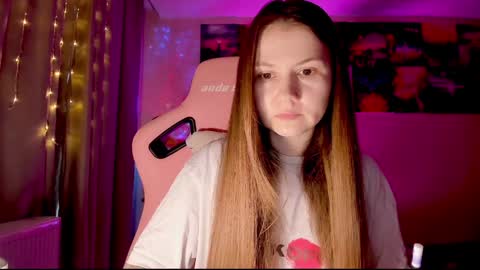 Enni online show from January 19, 8:18 am