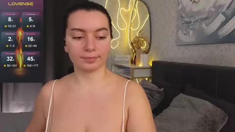 Jasmine online show from March 7, 8:45 am