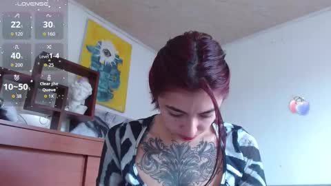 Zoe  online show from September 25, 5:55 pm