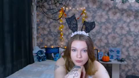 Alice online show from October 20, 6:00 pm